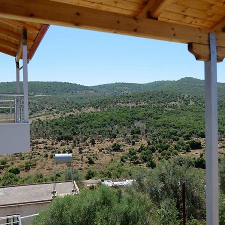Vila Ervin Second Floor Ksamil Exteriör bild